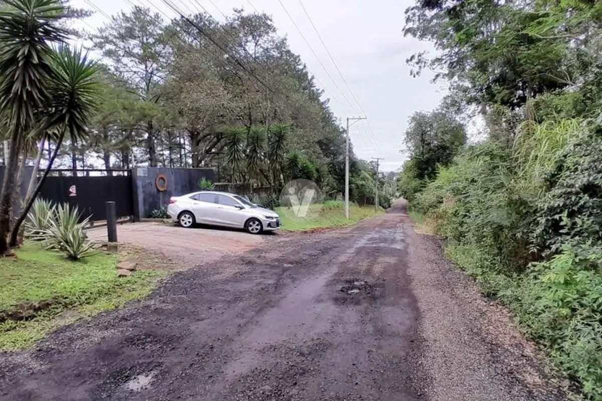 Lote de 200 m² no Loteamento Santa Maria da Codipi